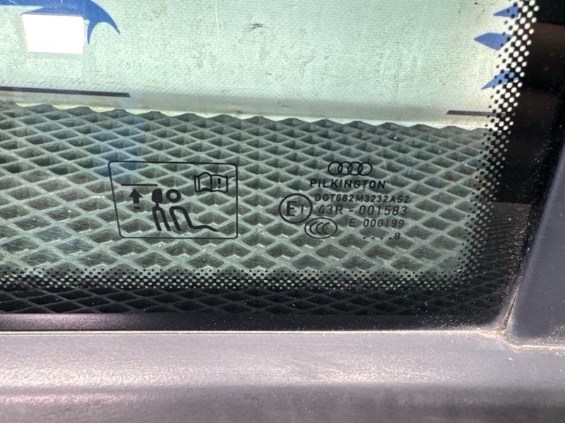 Стекло кузовное глухое, 2500 рублей, Санкт-Петербург