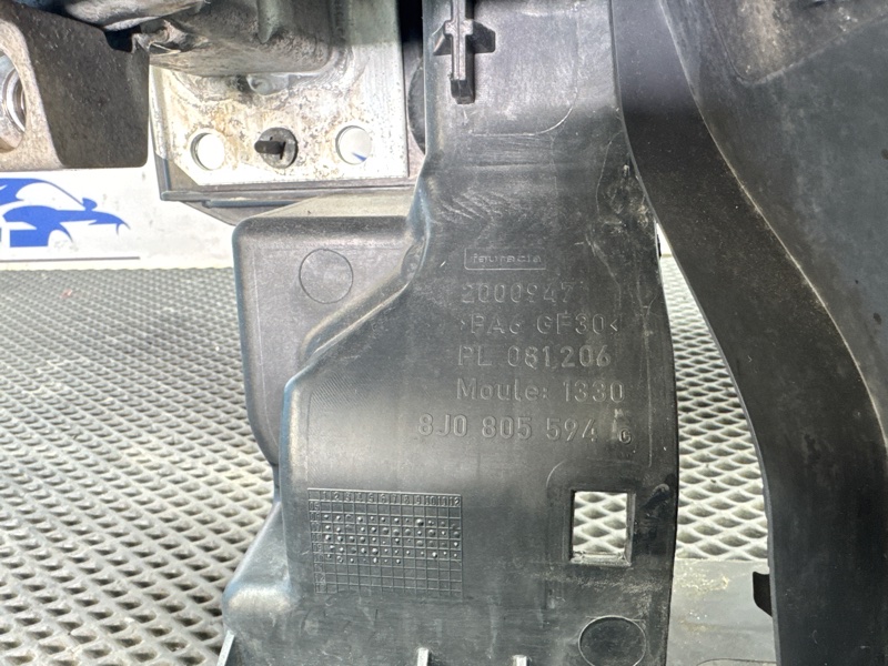 Панель передняя, 24000 рублей, Санкт-Петербург