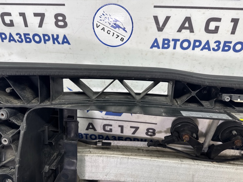 Панель передняя, 24000 рублей, Санкт-Петербург