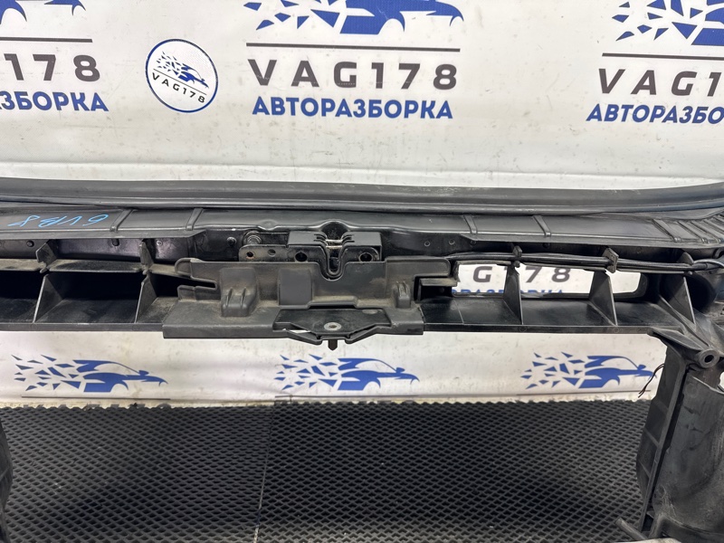 Панель передняя, 16000 рублей, Санкт-Петербург