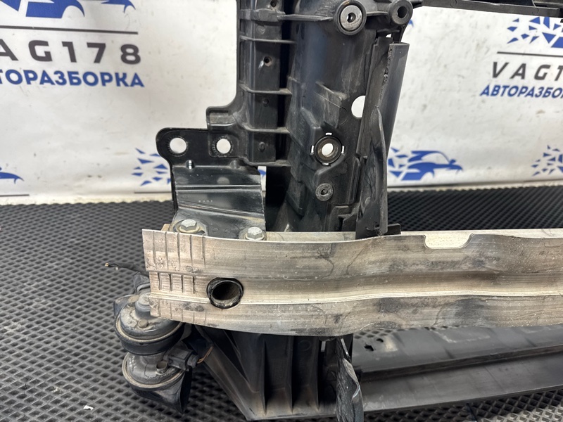 Панель передняя, 16000 рублей, Санкт-Петербург