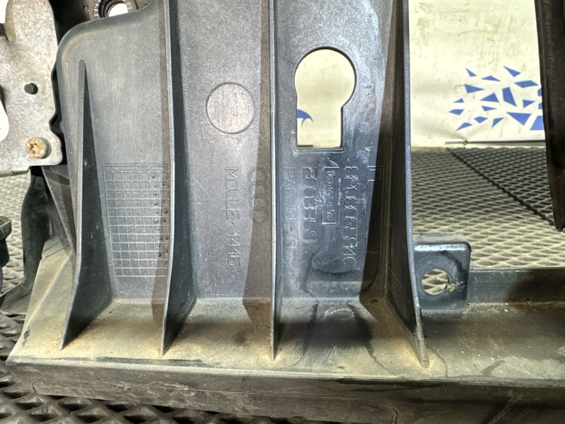 Панель передняя, 16000 рублей, Санкт-Петербург