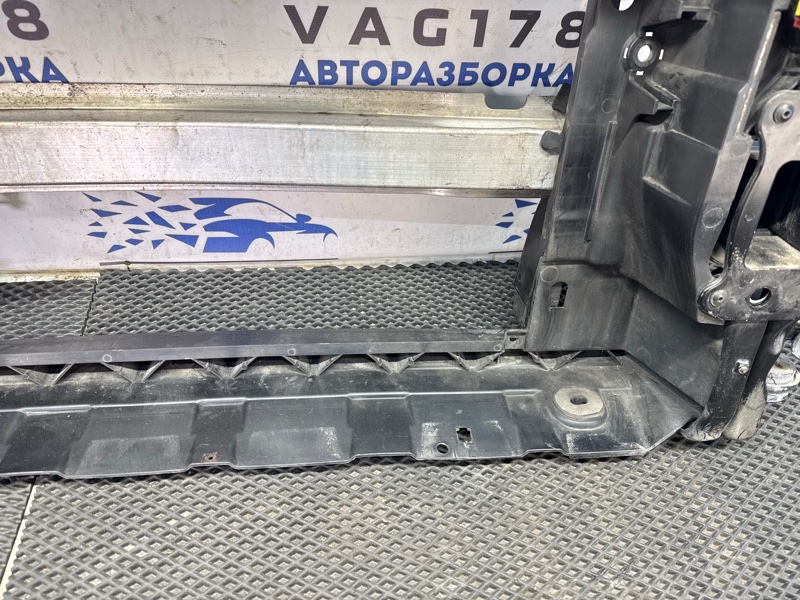 Панель передняя, 16000 рублей, Санкт-Петербург