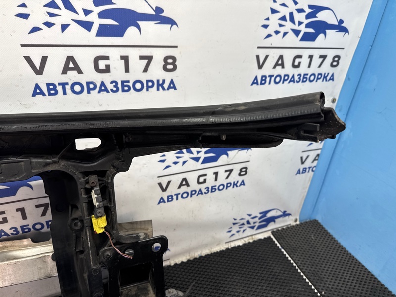 Панель передняя, 16000 рублей, Санкт-Петербург