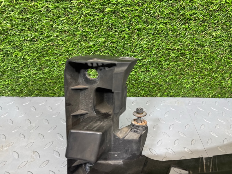 Кронштейн фар, 5000 рублей, Санкт-Петербург