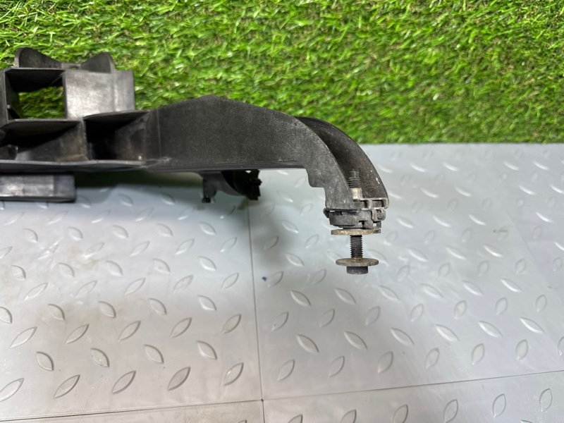 Кронштейн фар, 5000 рублей, Санкт-Петербург