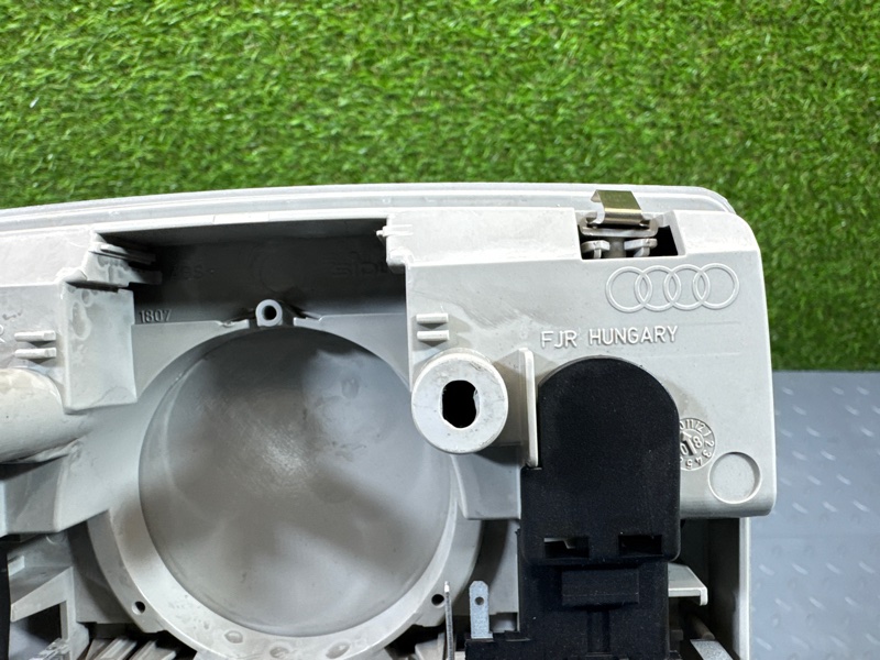 Плафон салонный, 1500 рублей, Санкт-Петербург