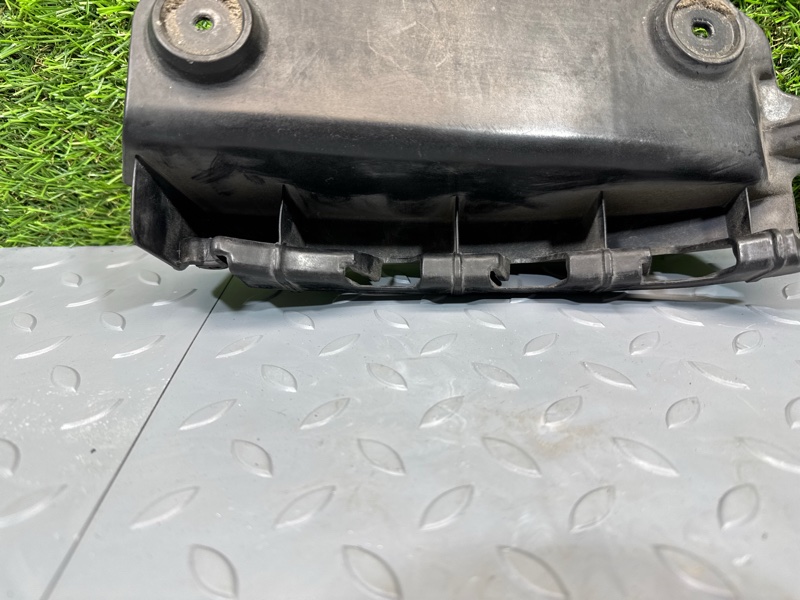 Направляющая бампера, 1000 рублей, Санкт-Петербург