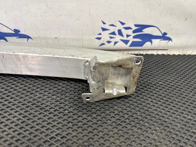 Усилитель бампера, 1000 рублей, Санкт-Петербург