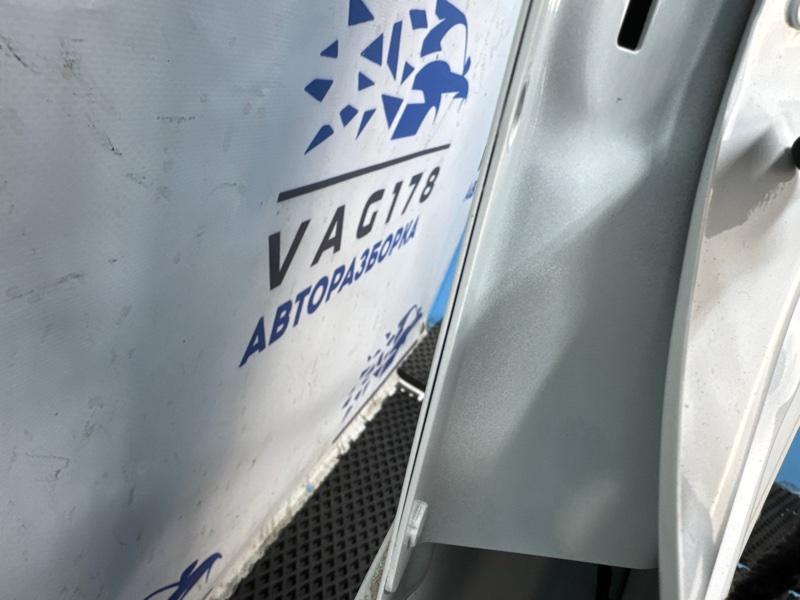 Дверь багажника, 5000 рублей, Санкт-Петербург