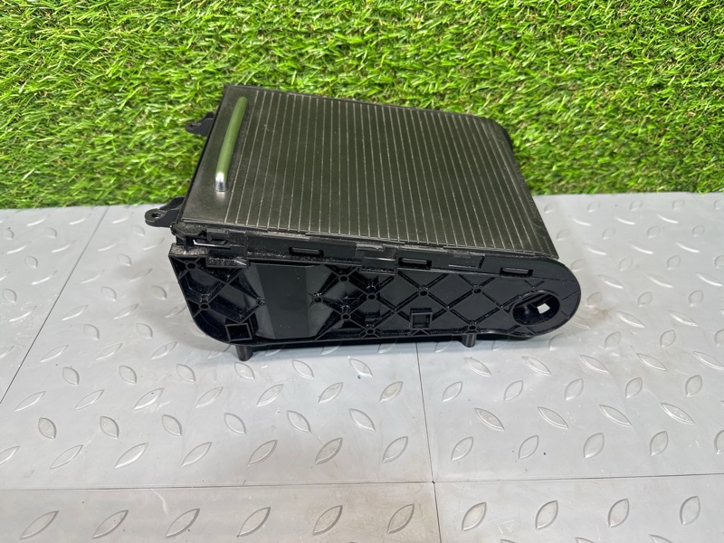 Подстаканник, 2500 рублей, Санкт-Петербург