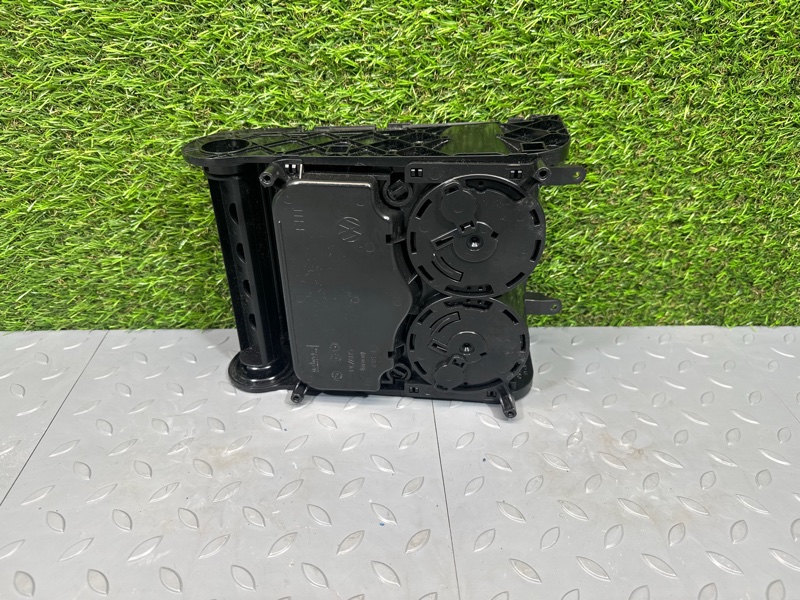 Подстаканник, 2500 рублей, Санкт-Петербург