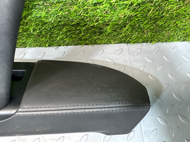 Подлокотник, 1500 рублей, Санкт-Петербург