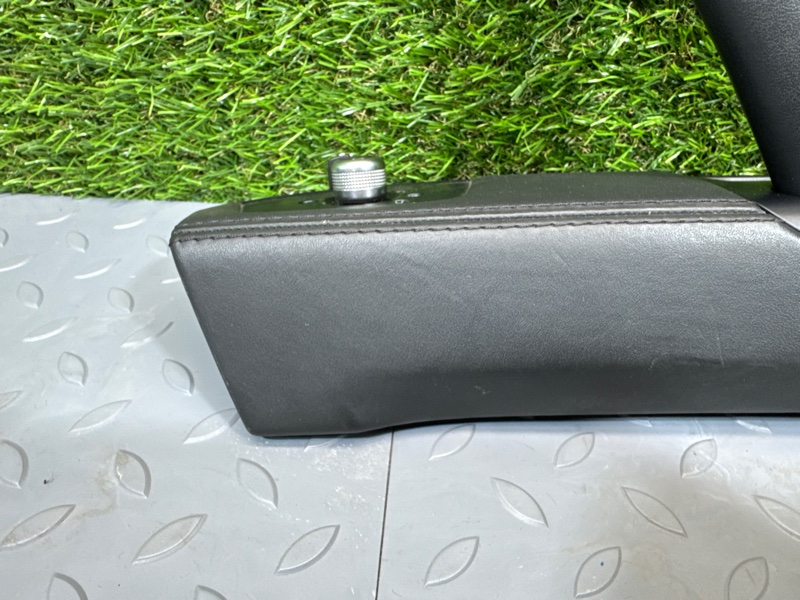 Подлокотник, 1500 рублей, Санкт-Петербург