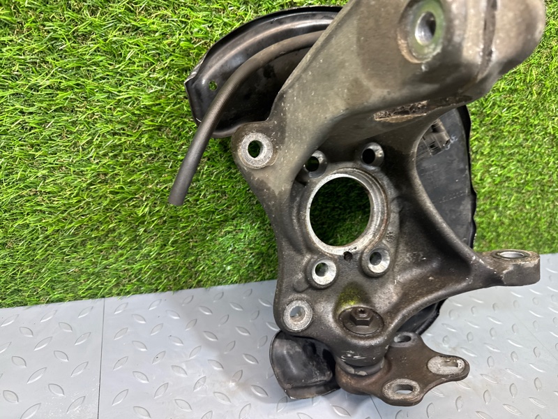 Кулак поворотный, 4500 рублей, Санкт-Петербург