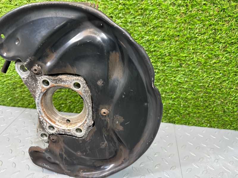 Кулак поворотный, 4500 рублей, Санкт-Петербург