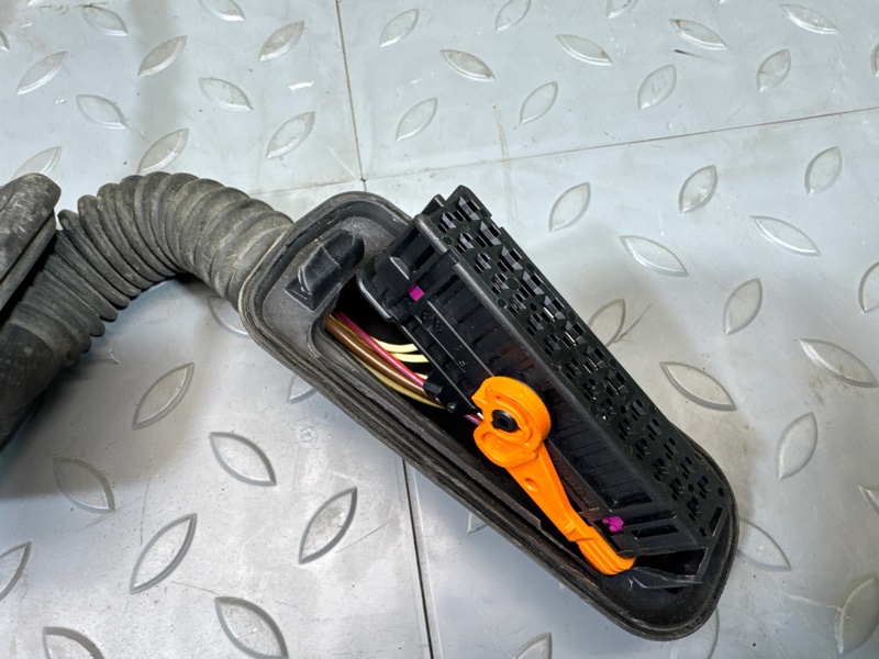 Разъем, 1000 рублей, Санкт-Петербург