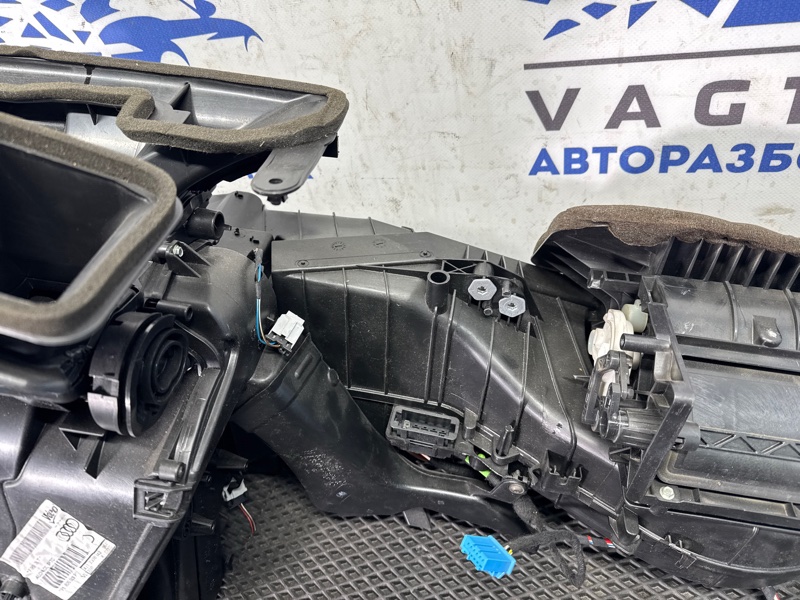 Корпус отопителя, 2000 рублей, Санкт-Петербург