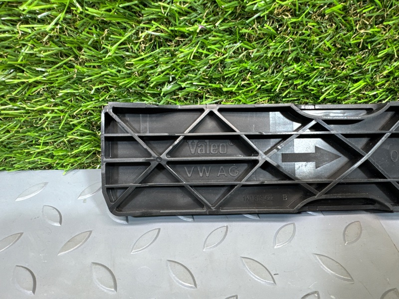 Крышка салонного фильтра, 1500 рублей, Санкт-Петербург