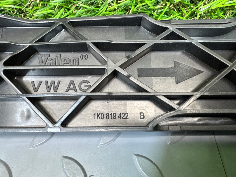 Крышка салонного фильтра, 1500 рублей, Санкт-Петербург