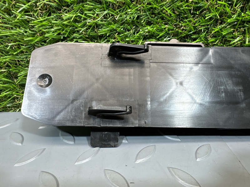 Крышка салонного фильтра, 1500 рублей, Санкт-Петербург