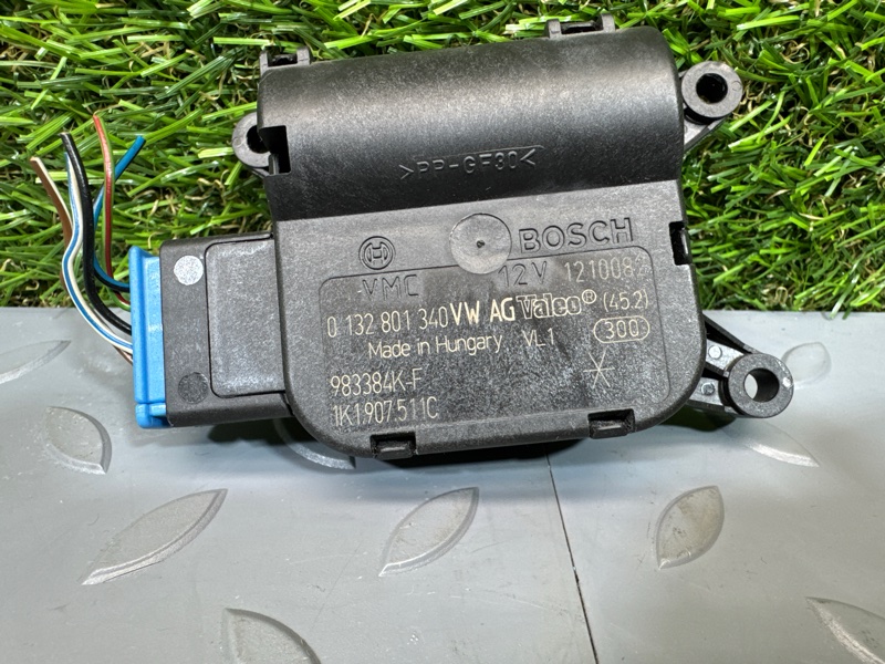 Моторчик заслонки отопителя, 1000 рублей, Санкт-Петербург