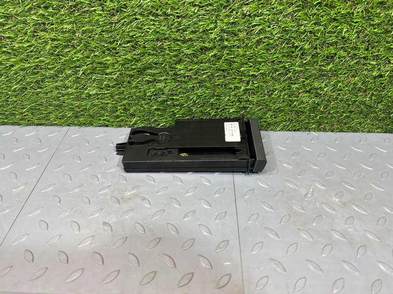 Подстаканник, 4000 рублей, Санкт-Петербург