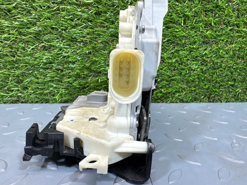 Замок двери, 1000 рублей, Санкт-Петербург