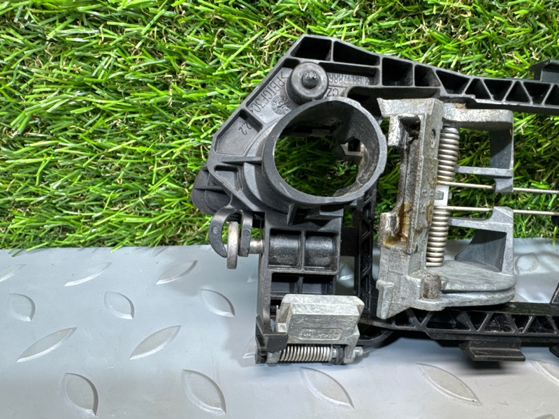 Кронштейн ручки, 2500 рублей, Санкт-Петербург