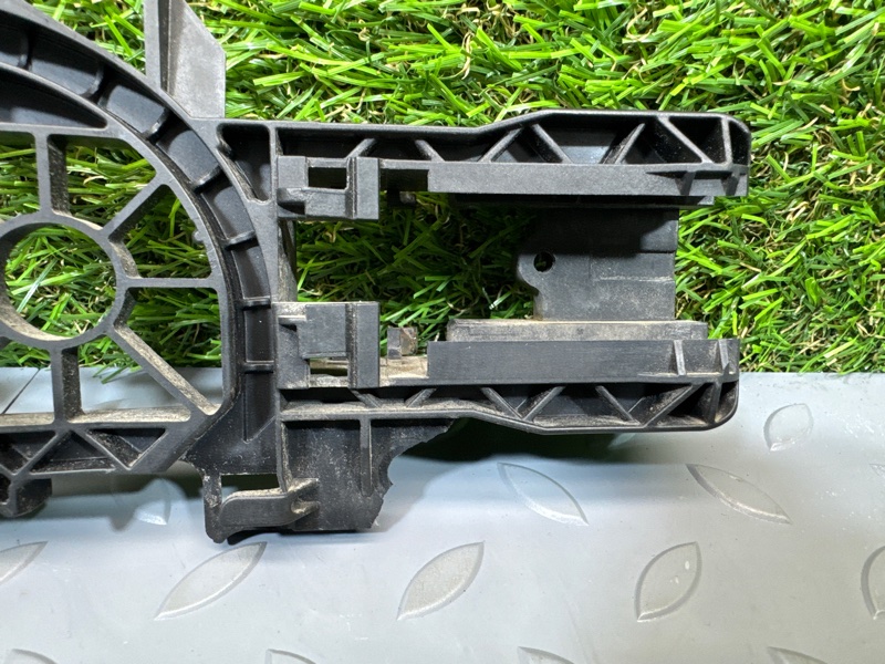 Кронштейн ручки, 2500 рублей, Санкт-Петербург