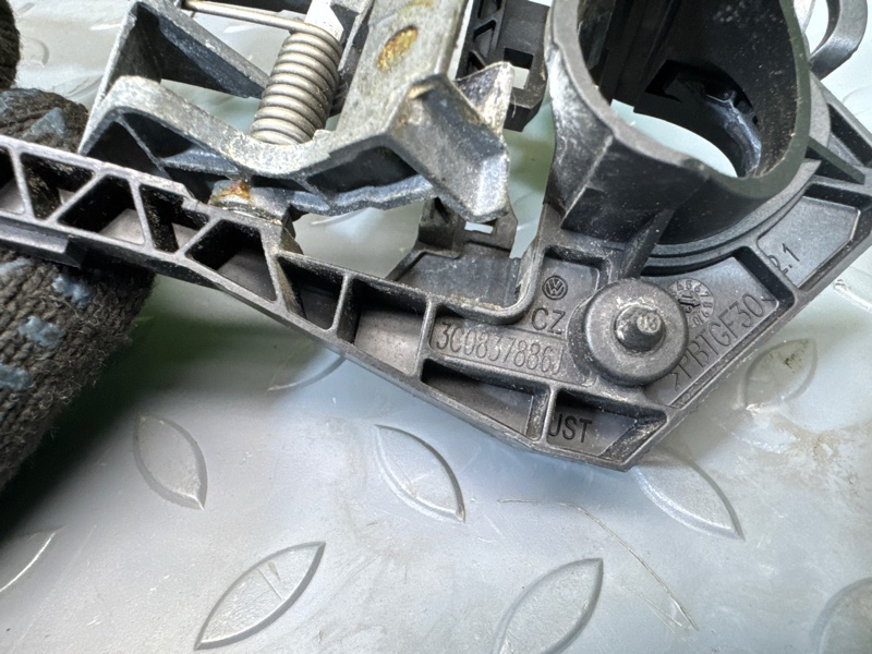 Кронштейн ручки, 2500 рублей, Санкт-Петербург