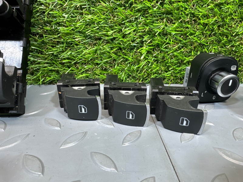 Переключатель света фар, 5000 рублей, Санкт-Петербург