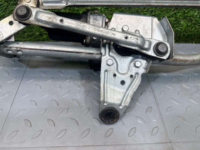 Трапеция стеклоочистителей, 5000 рублей, Санкт-Петербург