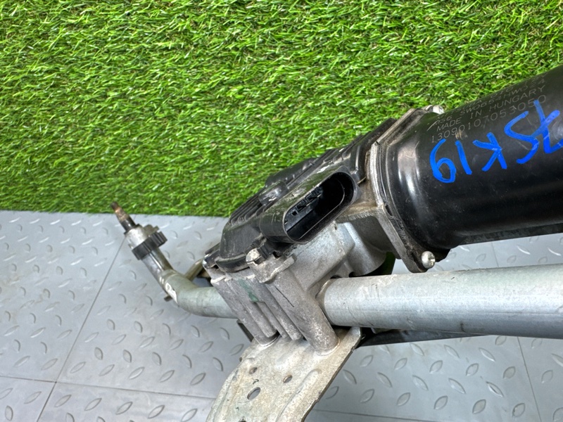 Трапеция стеклоочистителей, 5000 рублей, Санкт-Петербург