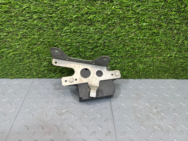 Стабилизатор напряжения, 1000 рублей, Санкт-Петербург