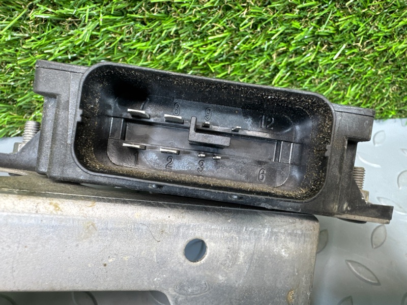 Стабилизатор напряжения, 1000 рублей, Санкт-Петербург