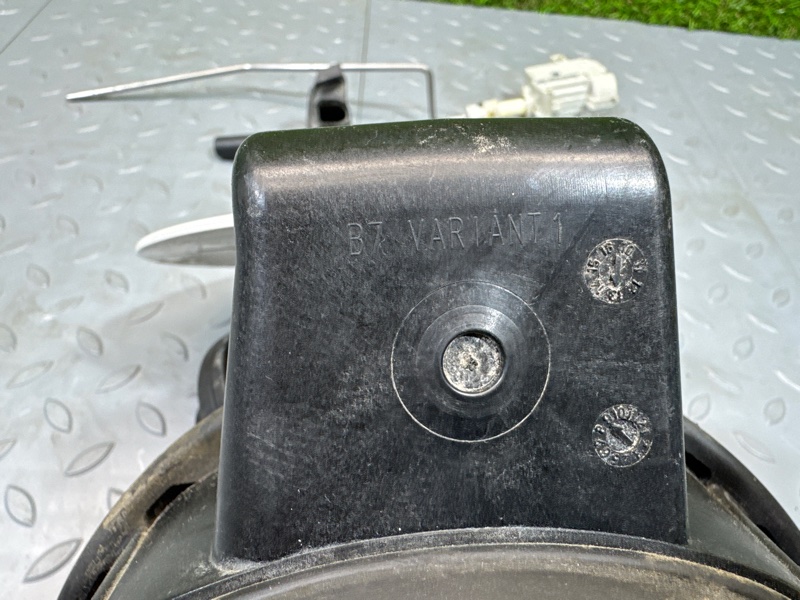 Лючок бензобака, 4000 рублей, Санкт-Петербург