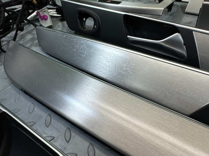 Накладка декоративная, 50000 рублей, Санкт-Петербург