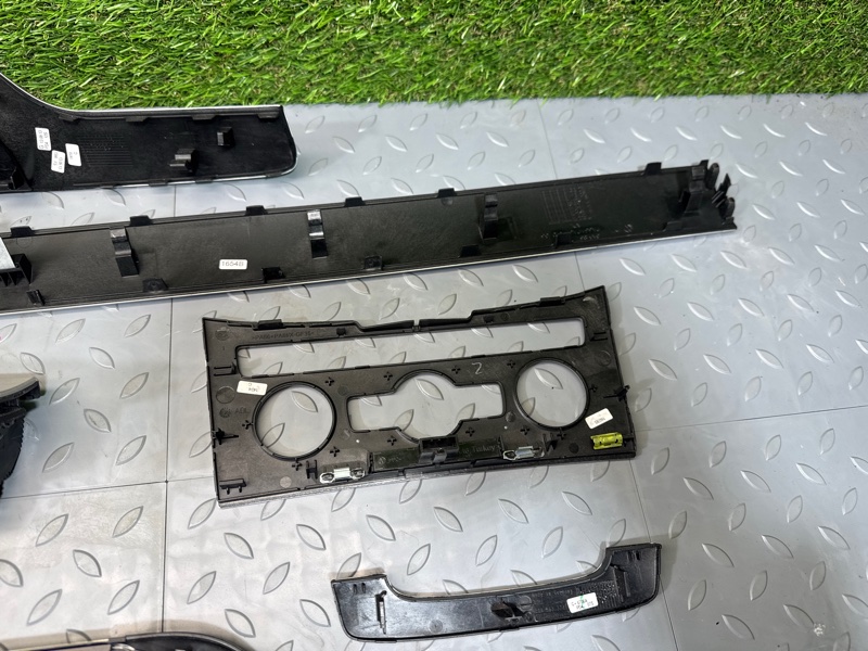 Накладка декоративная, 50000 рублей, Санкт-Петербург