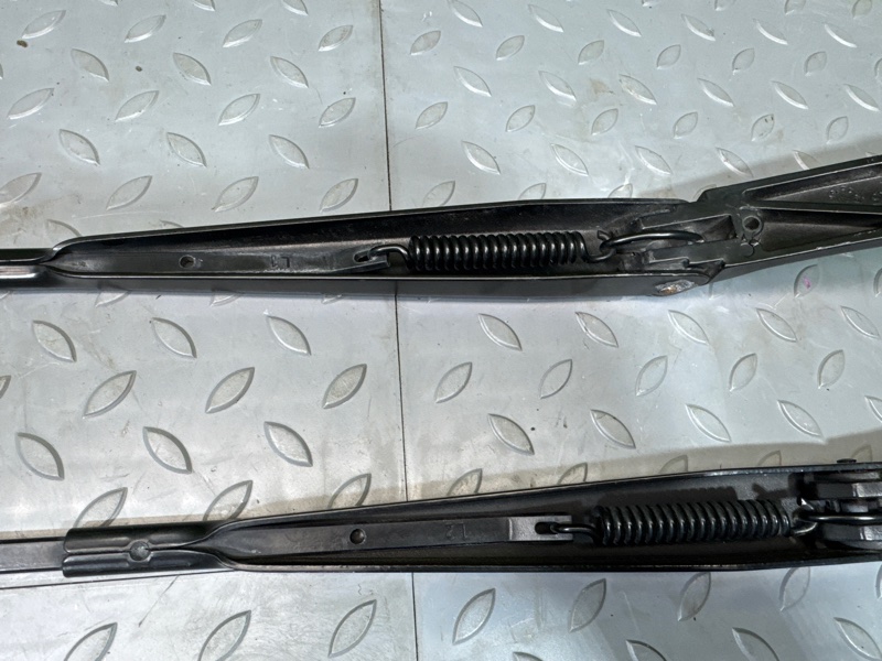 Поводок стеклоочистителя, 1500 рублей, Санкт-Петербург