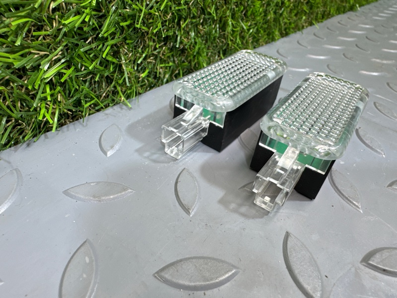 Плафон салонный, 1500 рублей, Санкт-Петербург