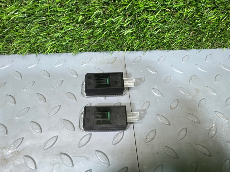 Плафон салонный, 1500 рублей, Санкт-Петербург