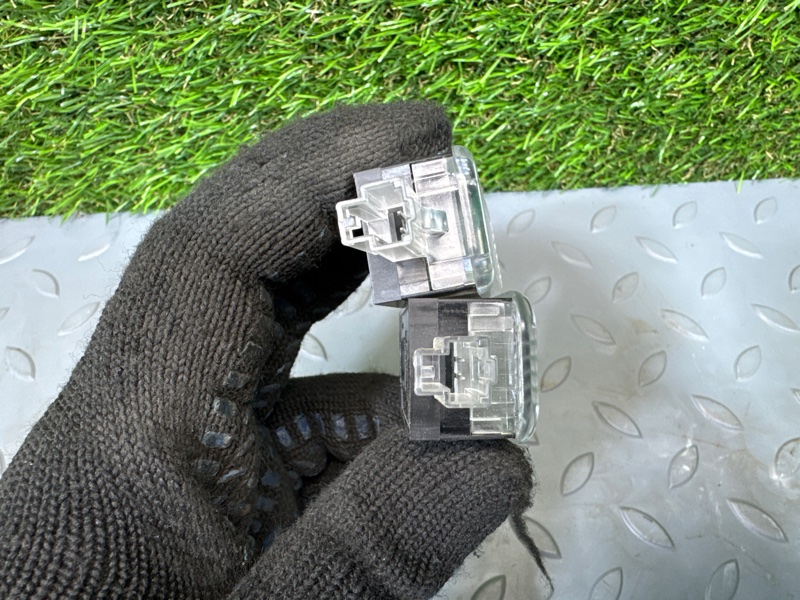 Плафон салонный, 1500 рублей, Санкт-Петербург