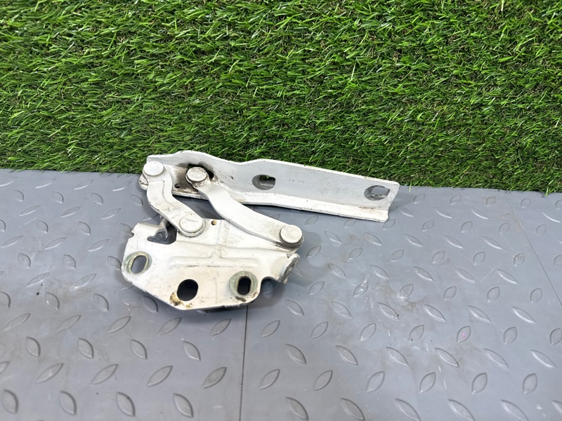 Петля капота, 1000 рублей, Санкт-Петербург