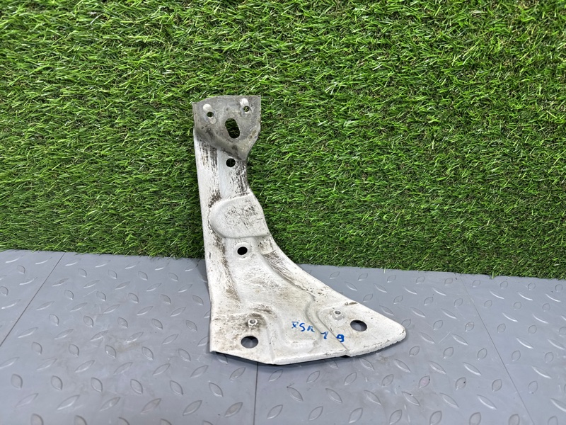 Кронштейн крепления крыла, 1500 рублей, Санкт-Петербург