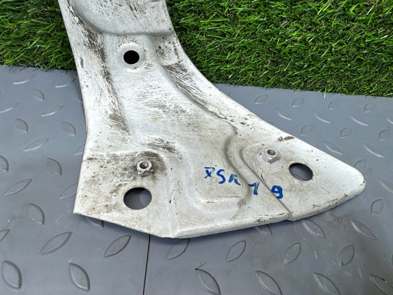 Кронштейн крепления крыла, 1500 рублей, Санкт-Петербург