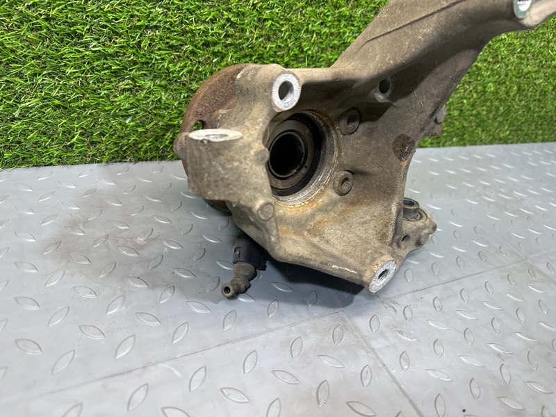 Кулак поворотный, 1500 рублей, Санкт-Петербург