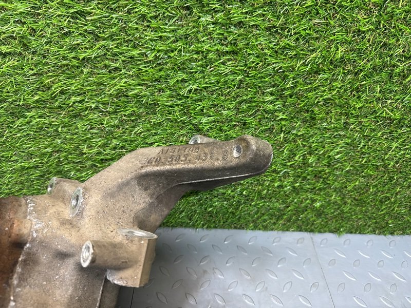 Кулак поворотный, 1500 рублей, Санкт-Петербург