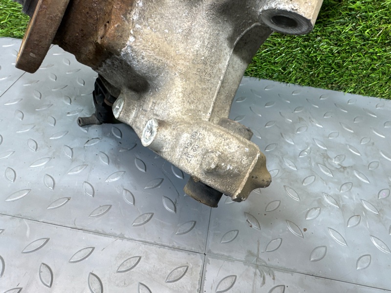 Кулак поворотный, 1500 рублей, Санкт-Петербург