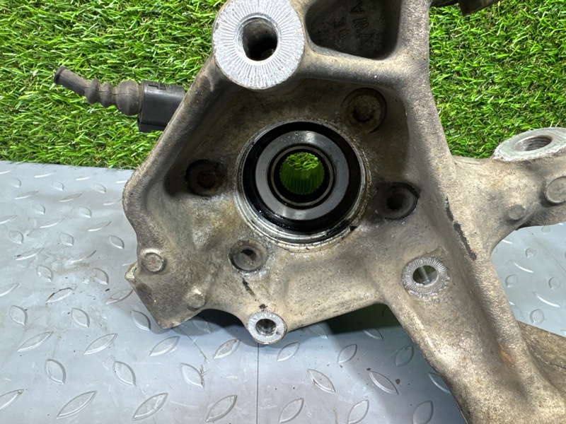 Кулак поворотный, 1500 рублей, Санкт-Петербург